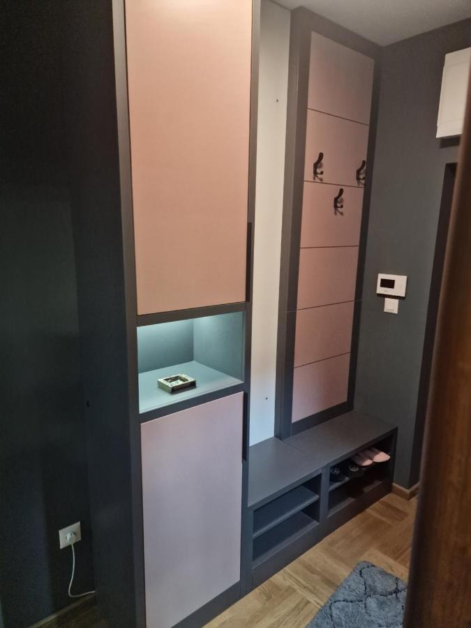 Gold Lux Apartment Čačak Екстериор снимка