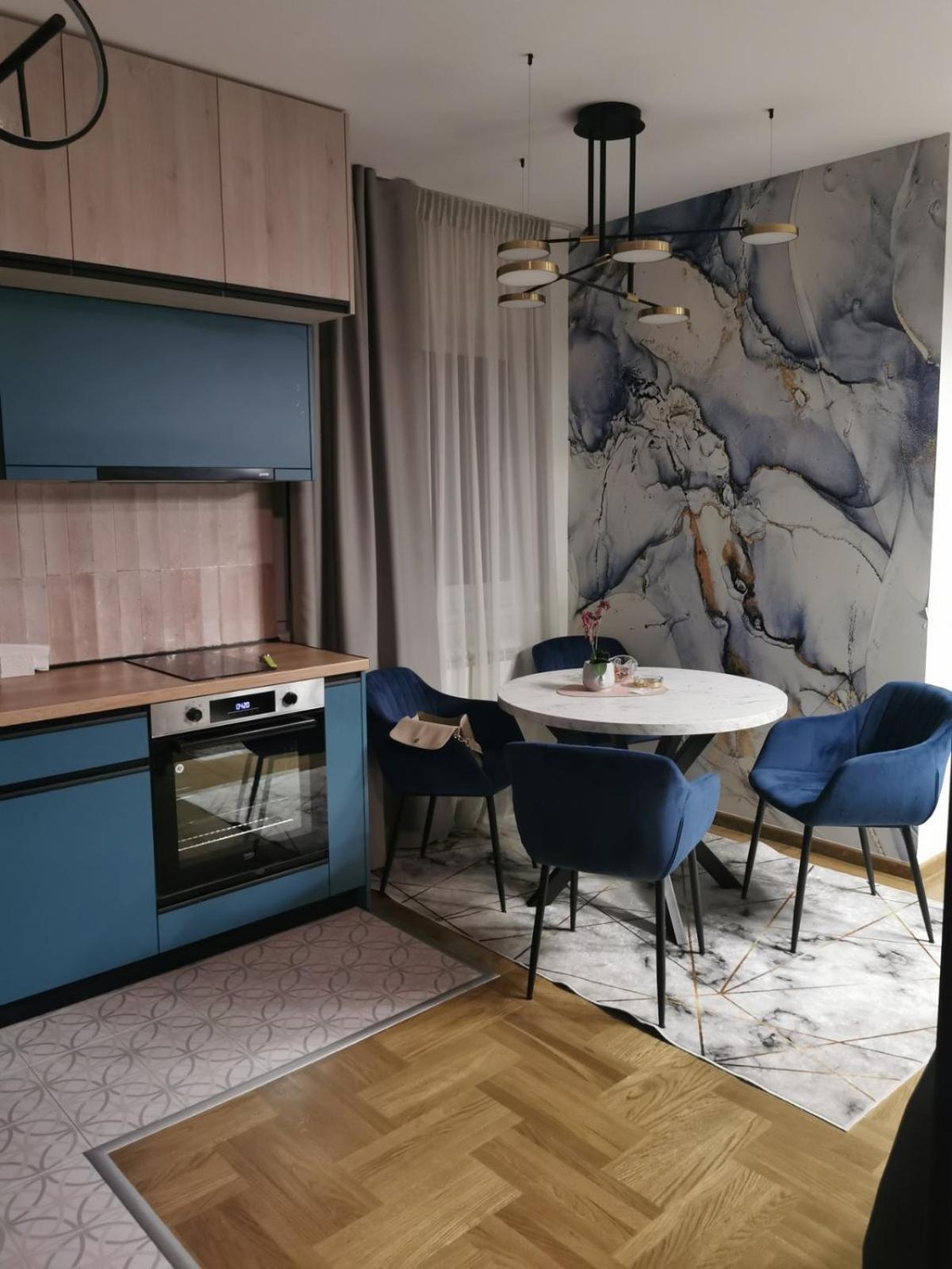 Gold Lux Apartment Čačak Екстериор снимка